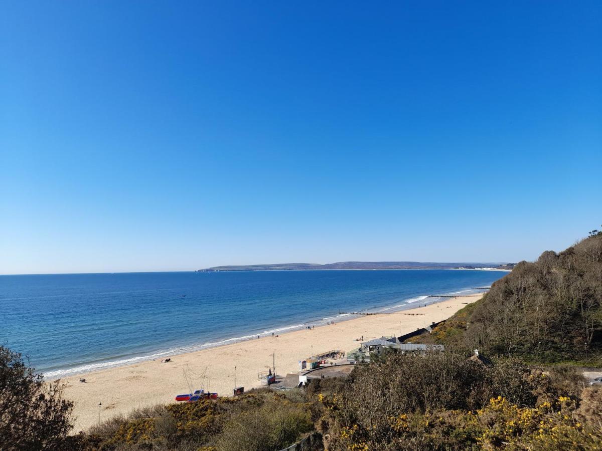 A Stylish Retreat - Super King Bed - Heart Of Town Centre - 5 Mins Stroll To Beach Борнмут Экстерьер фото